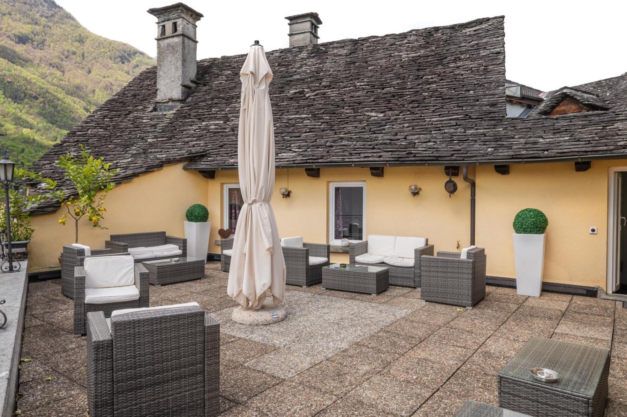 Locanda Poncini Maggia Zewnętrze zdjęcie
